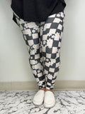 Checkered Daisy Leggings w/ Pockets